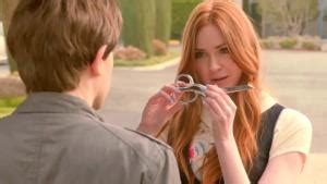 See Doctor Whos Karen Gillan In Her New American Show Ntsf Sd Suv