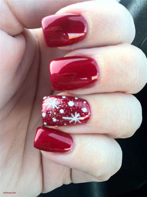 Best Easy And Lovely Christmas Nail Designs Diy Nail Art Tutorials
