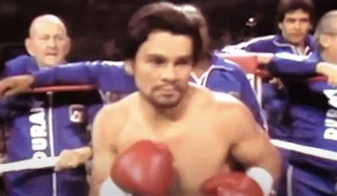 Roberto Duran The Hands Of Stone A Biography Boxing Daily