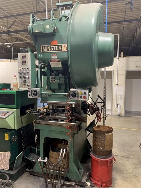 45 Ton Minster 5 Fixed Base Punch Press Sn 27251 1989 For Sale