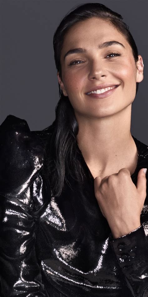 1080x2160 Resolution Cute Gal Gadot Smiling One Plus 5thonor 7xhonor