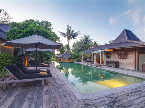 Stunning Balinese Style Villa In Canggu Bali