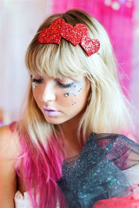 Valentines Day Hair Accessory Queen Of Heart Red Heart Glitter