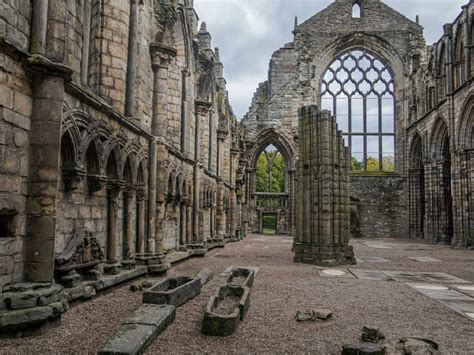 Top 10 Edinburgh Tourist Attractions Scotland Trip Packages