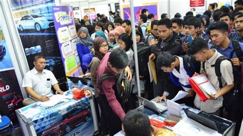 Jika anda tertarik, silahkan kirim surat lamaran, riwayat hidup, pas photo, fc data diri, fc ijazah dan dokumen lainnya anda ke : Info Lowongan Kerja Tanpa Izasah Mataram - hugexxxclit
