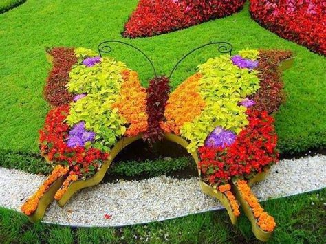 Very Creative Flowers Sculptures Art