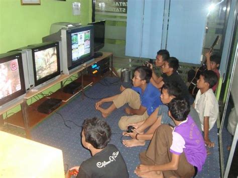 Gambar kartun kembali ke sekolah. Permainan Anak Tradisional dan Sekarang - JFS-All