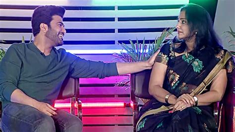 Anchor Jhansi Unexpected Reaction Towards Sharwanand Aadavallu Meeku