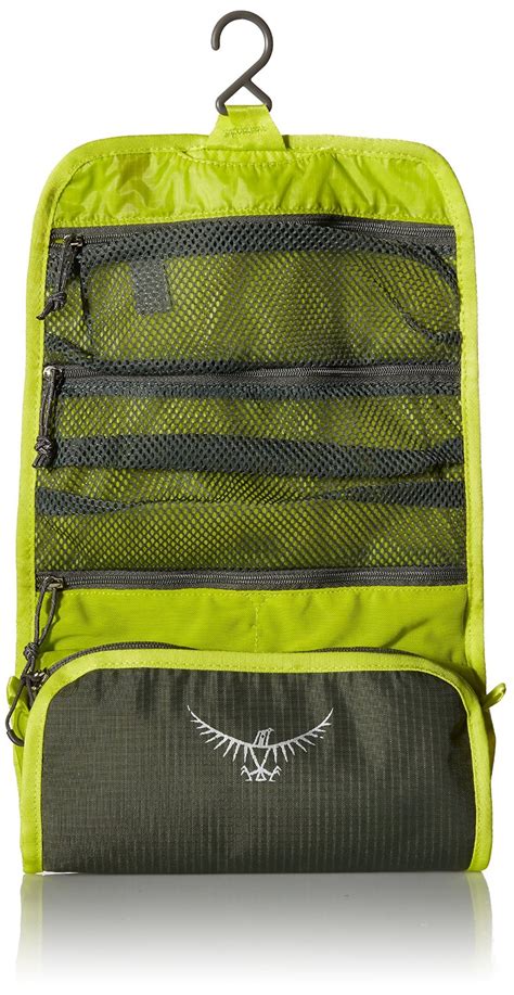 4 Best Small Hanging Toiletry Bags For Travel As Of 2020