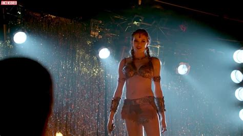 Danielle Panabaker Nuda ~30 Anni In Grimm