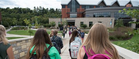 UW-Eau Claire ranks in top 5 on U.S. News best-in-Midwest list ...