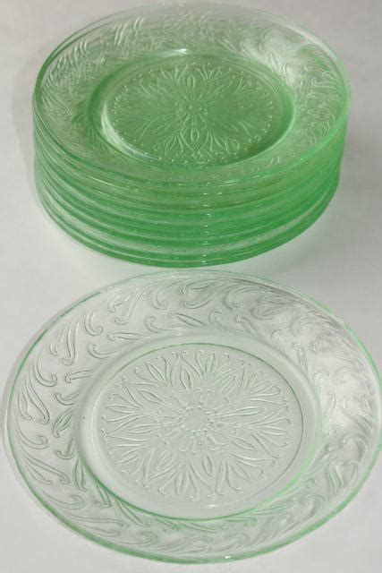 Uranium Glow Green Depression Glass Vintage US Glass Scroll Pattern Plates