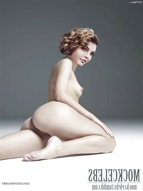 See And Save As Camren Bicondova Naked Porn Pict Crot