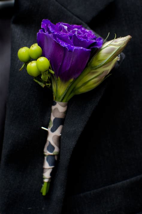 Elegant White Satin Wrapped Bridal Bouquet