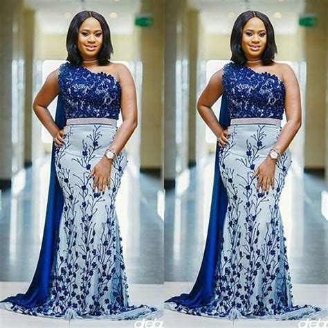 Plus Size African Nigerian Royal Blue Appliques Embroidery Couture Evening Dresses Long Me