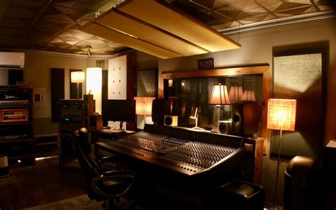 Boutique Recording Studio With Large Live Room Studio B Vocal Booth