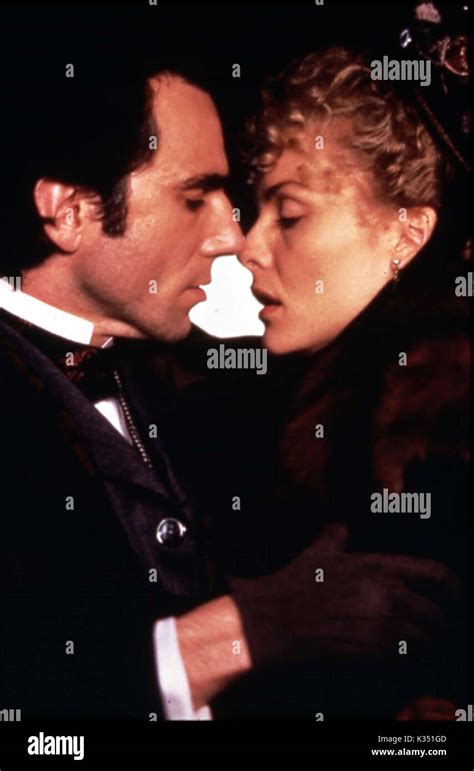 The Age Of Innocence Daniel Day Lewis Michelle Pfeiffer Stock Photo
