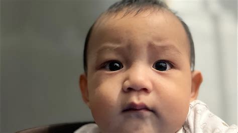 Bayi Arfin Umur 4 Bulan Sudah Bisa Expresi Ketawa Ngakak Di Kamera😁
