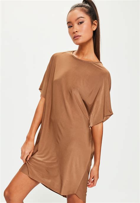 Lyst Missguided Brown Oversized Slinky Dress In Brown
