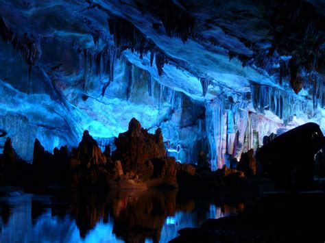 The Most Excellent Cave Attractions In The World Exotic Travel