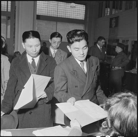 478 Dorothea Lange Photographs Poignantly Document The Internment Of The Japanese During Wwii