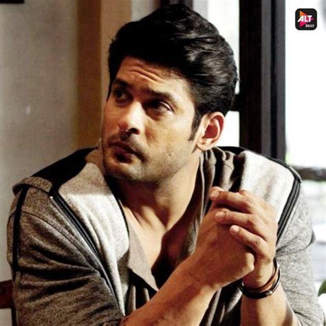 Sidharth Shukla On The Set Of Broken But Beautiful 3