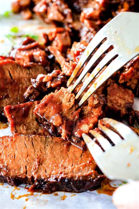 Try this simple recipe with your favorite barbecue rub for a delicious summer dinner! Slow Cooker Beef Brisket & BEST EVER Homemade BBQ Sauce -VIDEO!
