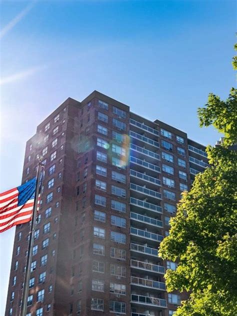 Parker Towers No Fee Apartments In Forest Hills Queens Ny Front