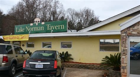 I've never seen or met such an apathetic less enthusiastic staff from stocking personnel to checkout clerks. Lake Norman Tavern - 10 Photos & 25 Reviews - Sports Bars ...