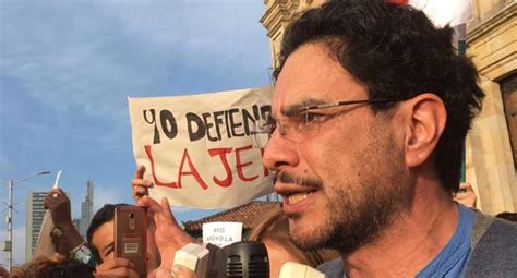 Usted (santrich) y márquez firmaron ese compromiso. Iván Cepeda denuncia intento de montaje por corrupción ...