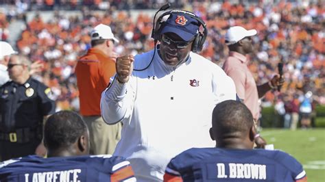 A Bigger Responsibility How Auburn Coaches Are Fathers On And Off The