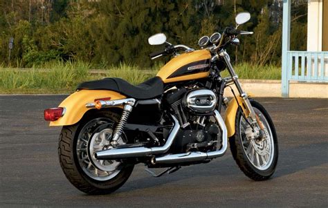 Harley Davidson 1200 Roadster 2005 2006 Specs Performance And Photos