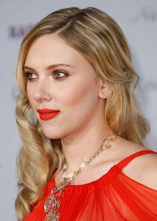 Hot Naked Celebrities Hot Actress Scarlett Johansson Wallpapers