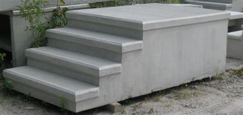 Mono-Concrete Step, LLC | Side Entry Steps