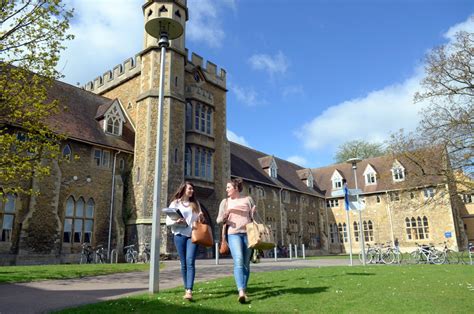 University Of Gloucestershire Profile Gouni