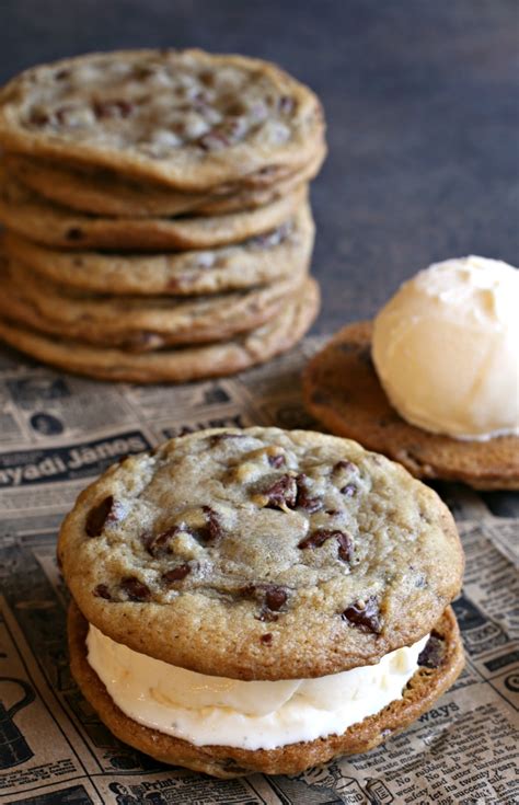 Hungry Couple Thick And Gooey Chocolate Chip Cookies