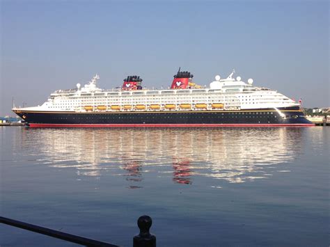 Reader Photos Of Disney Magic Cruise Ship On The Tyne Chronicle Live