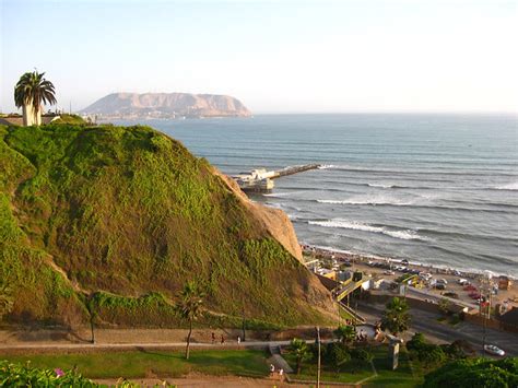 Cliff Of Miraflores Lima Peru Cliff Of Miraflores Near Flickr