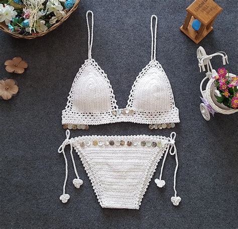 Bikini Au Crochet Des Femmes Belles Photos érotiques Et Porno