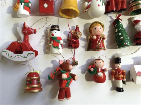 Vintage Wooden Christmas Tree Ornaments And Decorations