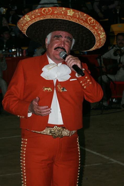 Latest vicente fernandez music videos. Vicente Fernández triunfa en el último palenque de su gira ...