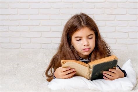 Girl Read Book Stock Image Image Of Learn Beautiful 127813051