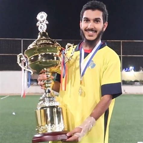 شرکت فارس وان با سابقه‌ی بیش از ۱۵ سال در تولید وان، جکوزی و دیگر محصولات حمام فارس وان طیف وسیعی از طراحی‌ها، مواد اولیه سفارشی و استانداردهای دقیق کیفیت برای ساخت. فارس الحميد 2 - YouTube