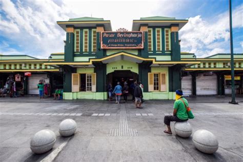 Malioboro The Legendary Strip In The Heart Of Jogjakarta