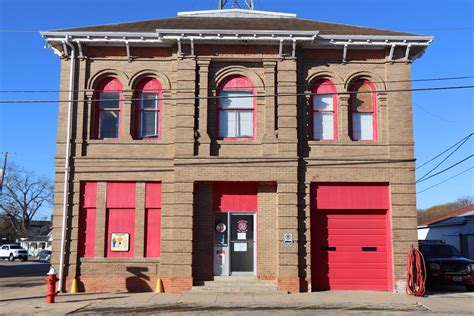 Old City Hall And Fire Station Lockhart Texas Historic Flickr