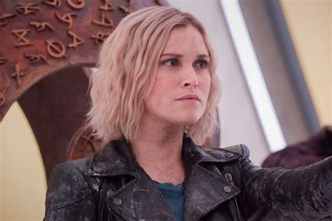 Последние твиты от the 100 (@the100). The 100's Decision to Sideline Clarke is Part of a Larger ...