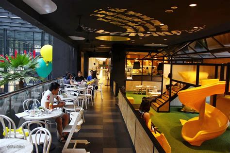 8 Fun Places to Eat with a Kid's Play Area - Butterkicap