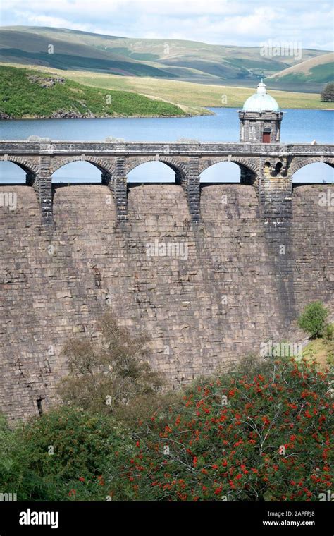 Craig Goch Dam Elan Valley Rhayader Wales Stock Photo Alamy