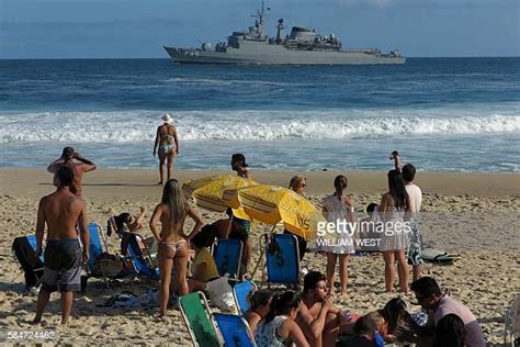 Frigate Icon Photos And Premium High Res Pictures Getty Images