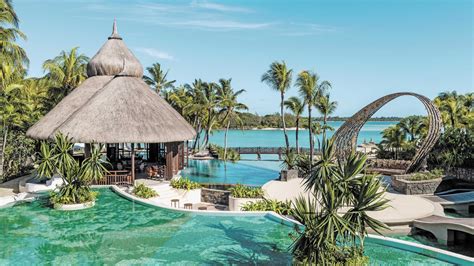 Find The Most Romantic Mauritius Honeymoon Beach Resorts Antilog